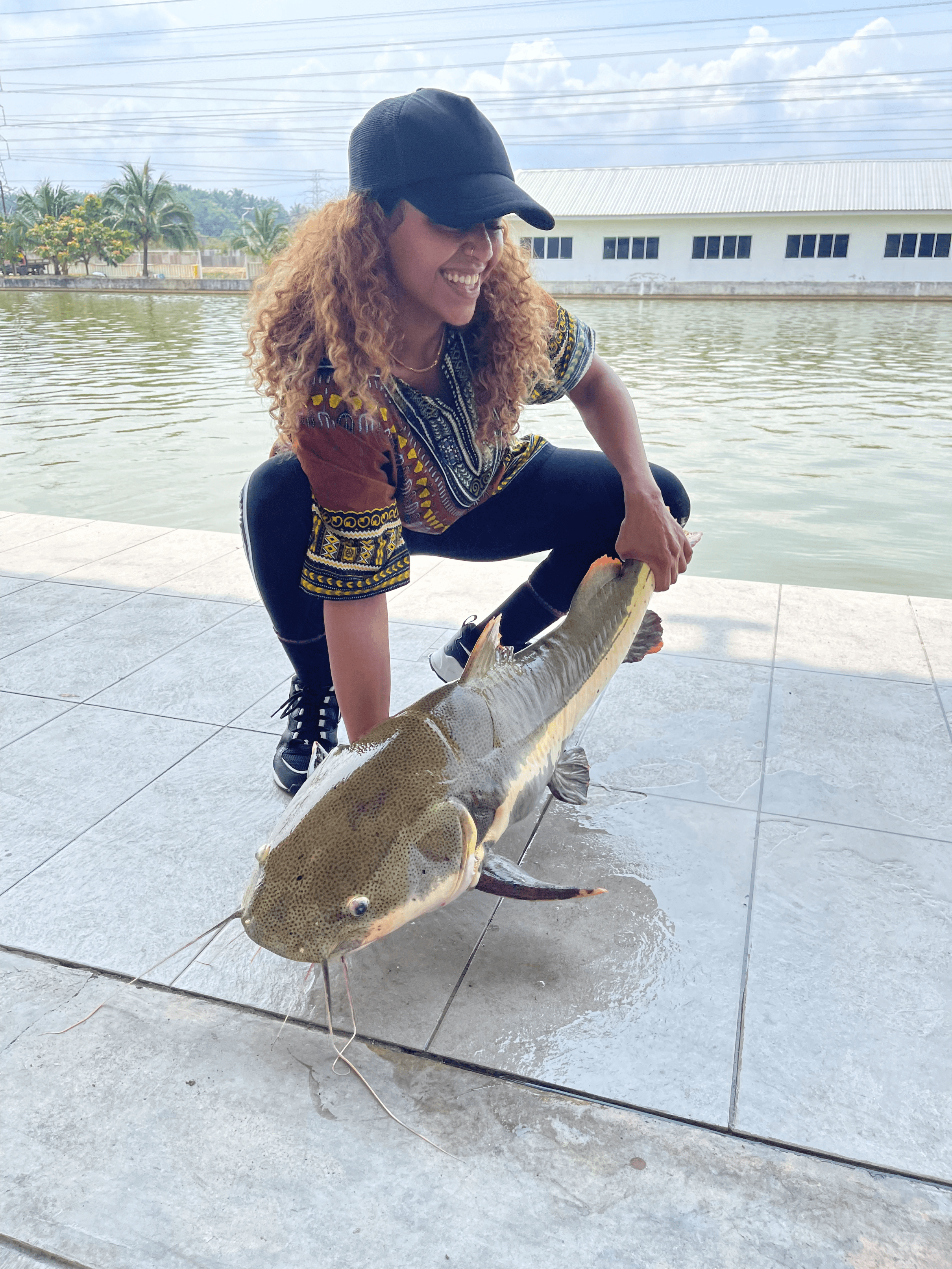 Work those muscles, this fish is no joke, it looks seriously heavy haha!